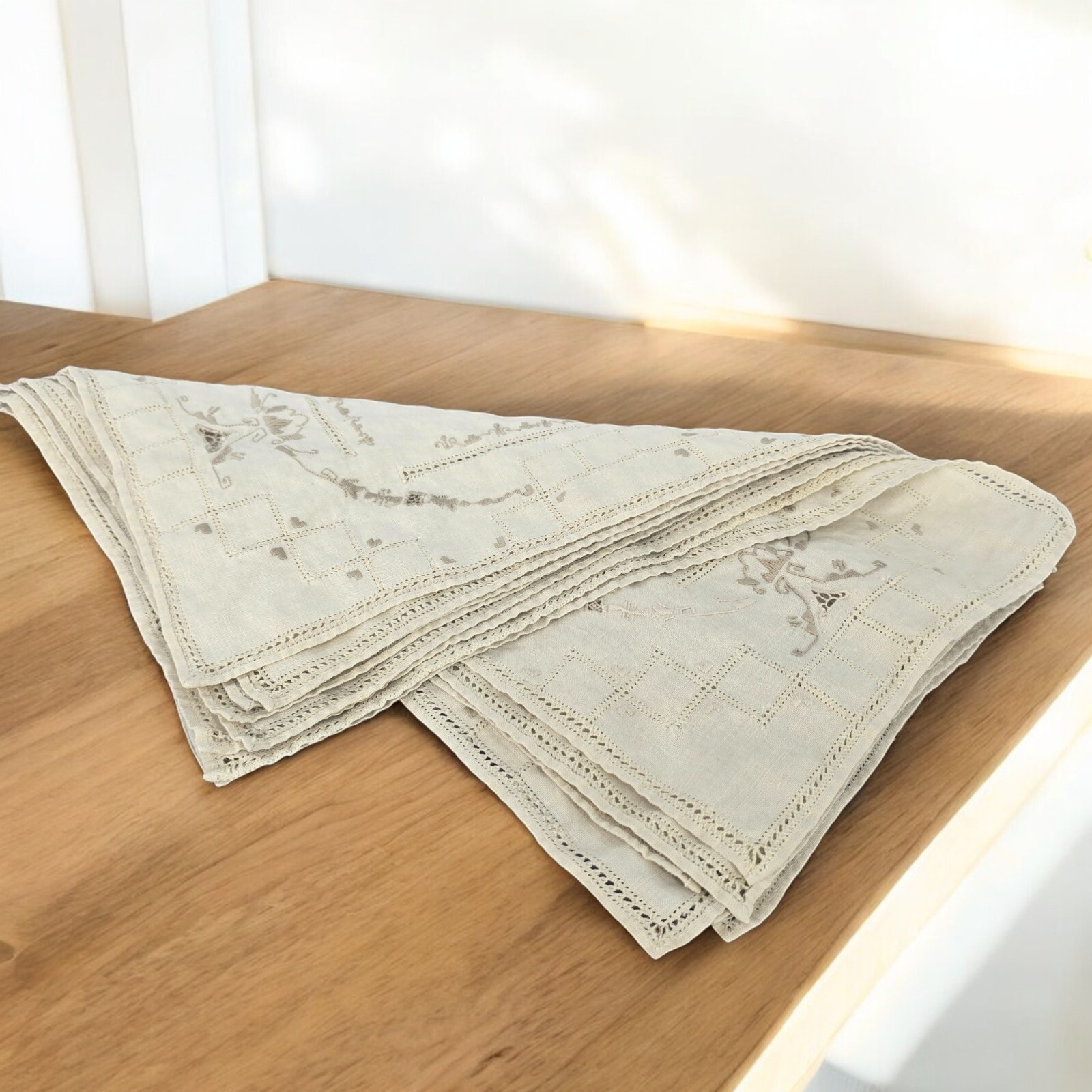 Vintage 8 pc Embroidered Placemats Linen Ivory On Ecru Italian Cut Work 16\ Vintage 8 pc Embroidered Placemats Linen Ivory On Ecru Italian Cut Work 16\
