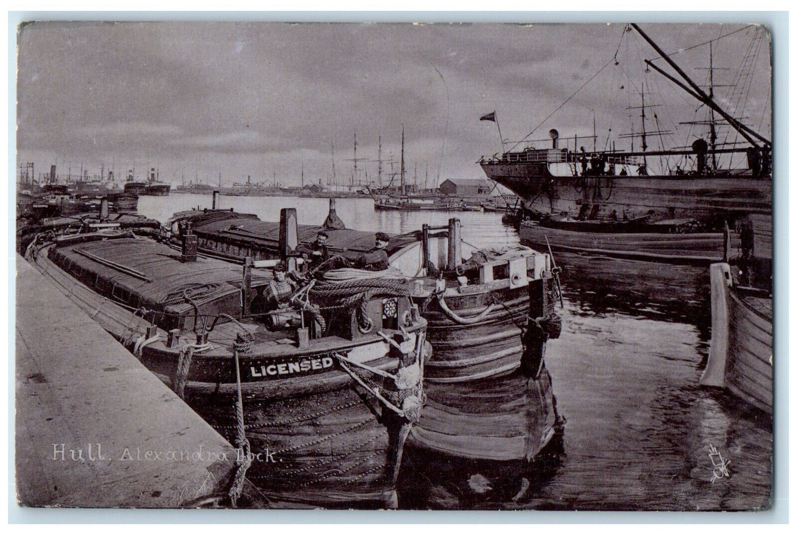 c1940\'s Boat Alexandra Dock Hull Yorkshire England Silverette Tuck Art Postcard