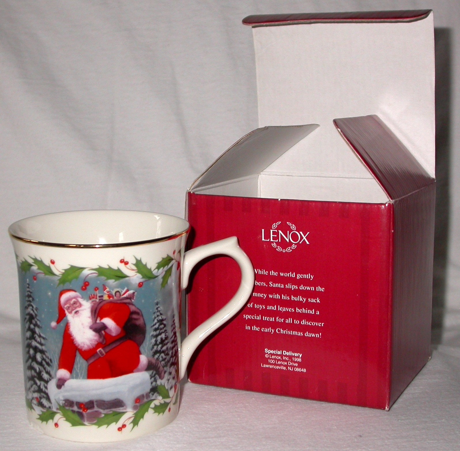 Vntg 1998 Lenox Santa’s Holiday Journey Mug NEW w/ BOX Christmas Chimney Scene Vntg 1998 Lenox Santa’s Holiday Journey Mug NEW w/ BOX Christmas Chimney Scene