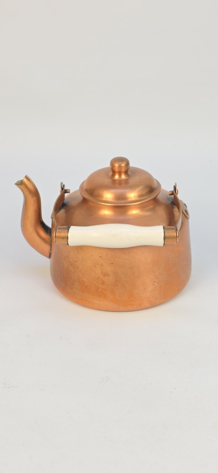 Vintage Cobre Copper Tea Kettle Made in Chile White Porcelain Handle Teapot Vintage Cobre Copper Tea Kettle Made in Chile White Porcelain Handle Teapot
