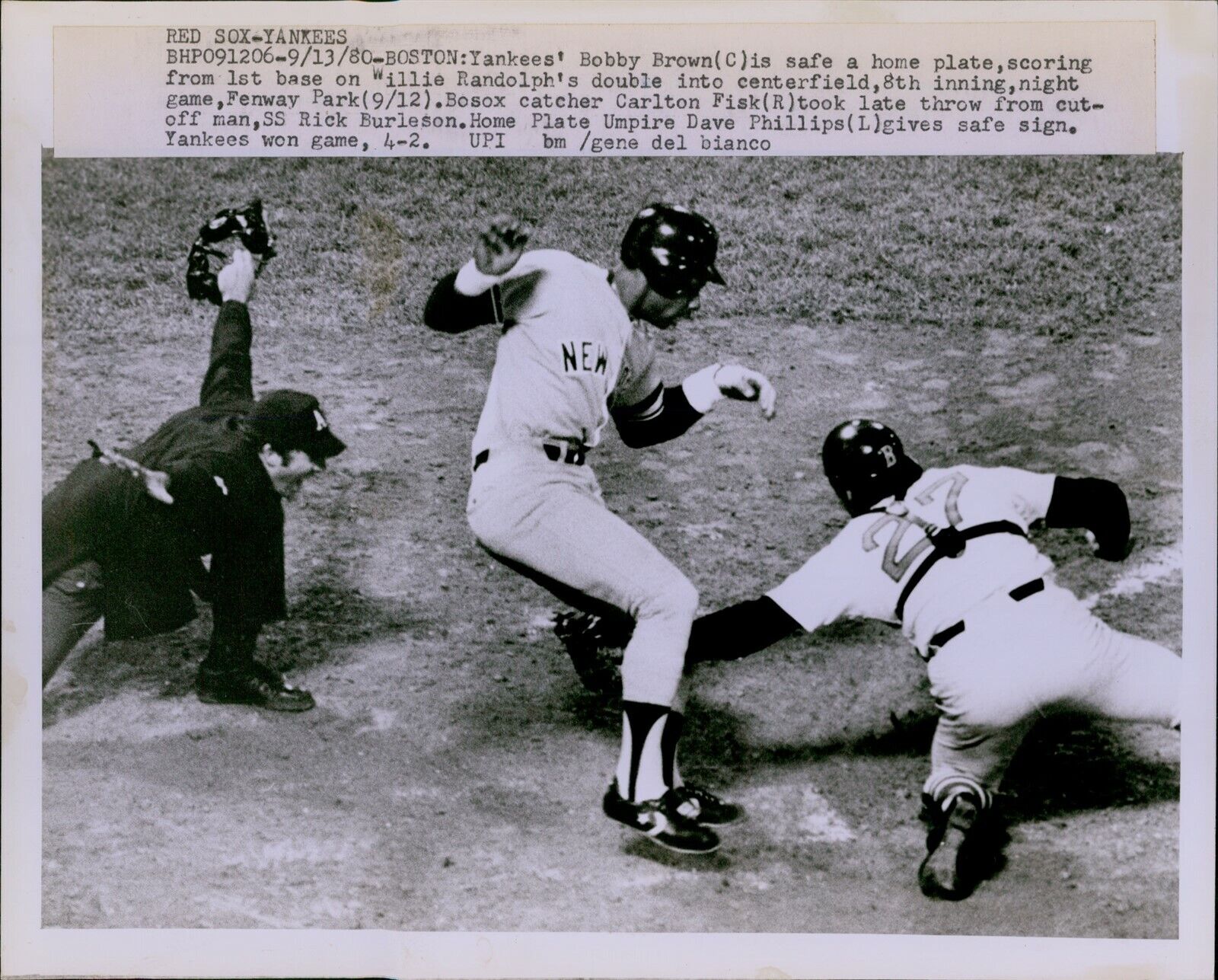 LG776 1980 Orig Gene Del Bianco Photo BOBBY BROWN Yankees CARLTON FISK Red Sox