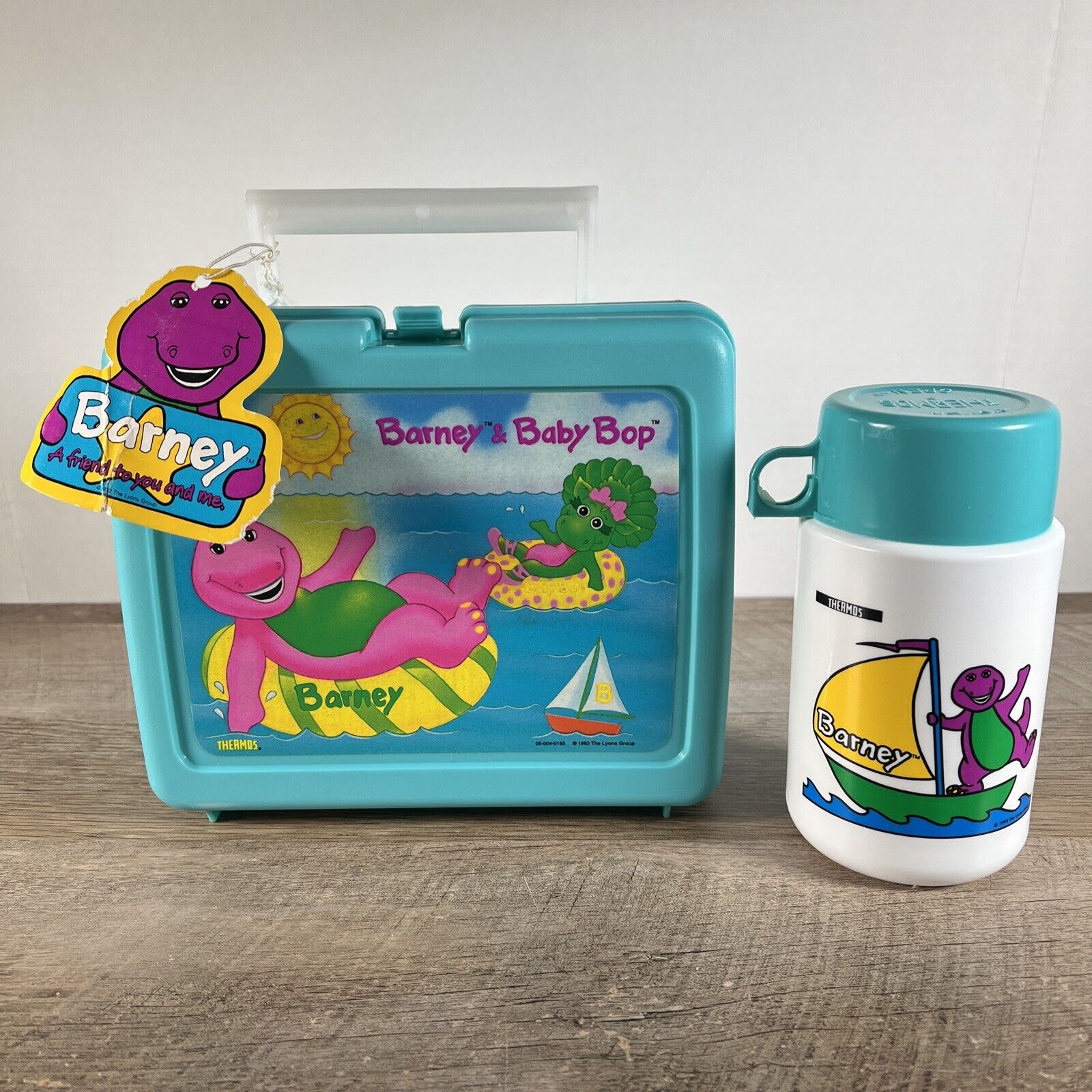 Vintage 1993 Barney and Baby Bop Teal Plastic Lunch Box With Thermos Excellent