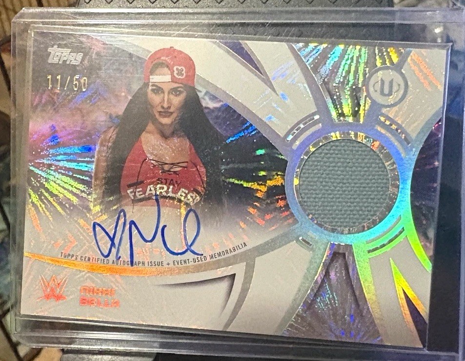 Topps 2019 WWE Undisputed Nikki Bella Auto SRS-NB Superstar Relic Sig 11/50 Topps 2019 WWE Undisputed Nikki Bella Auto SRS-NB Superstar Relic Sig 11/50