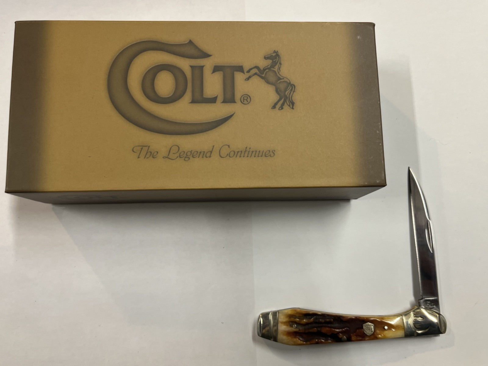 Colt CT692 Brown Bone Stag Single Blade Teardrop Knife- New in Box