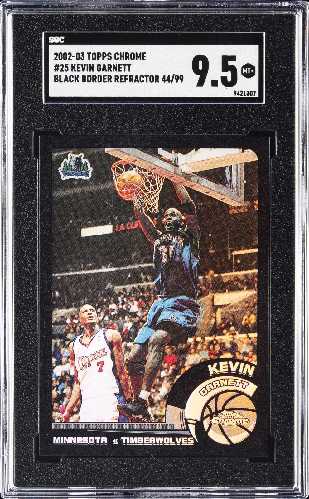 2002-03 TOPPS CHROME BLACK REFRACTOR #25 KEVIN GARNETT SGC 9.5