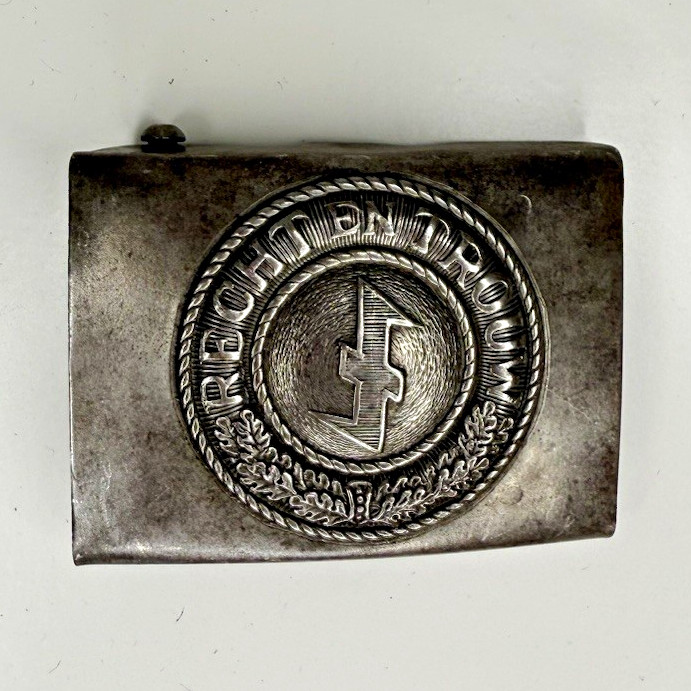 Vintage Chevrolet Belt Buckle Chevy Bowtie Logo – Metal – Automotive Collectible