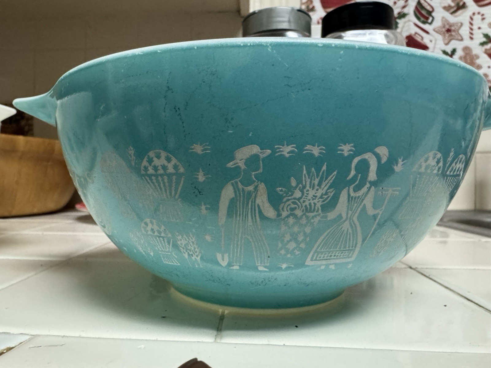 Vintage Pyrex Butterprint Turquoise White Mixing Bowl Set of 3 Piece PYREX. Vintage Pyrex Butterprint Turquoise White Mixing Bowl Set of 3 Piece PYREX.