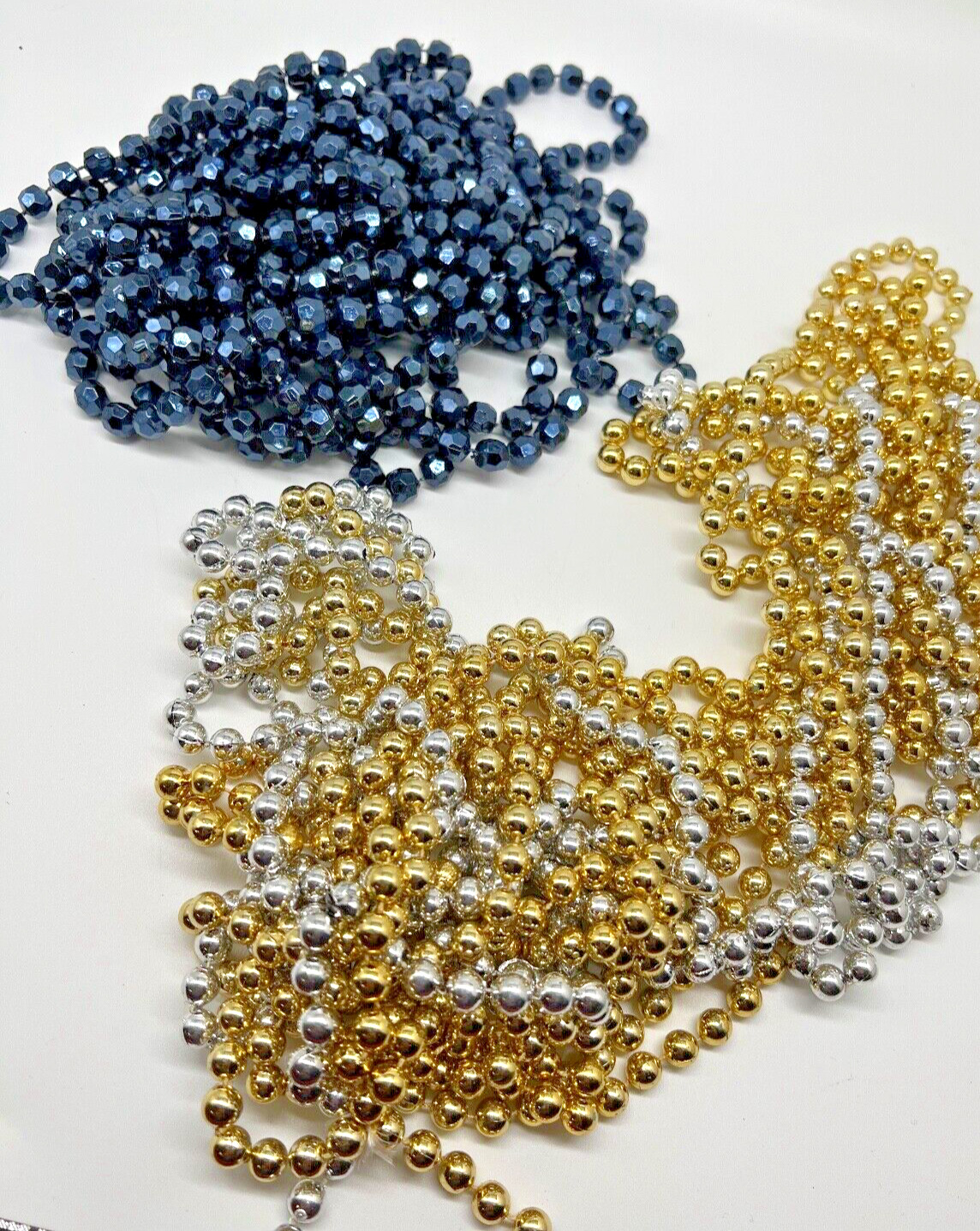2 Strings Glass Look Garland PLASTIC Beads Vintage Christmas 26 Feet Gold/Blue
