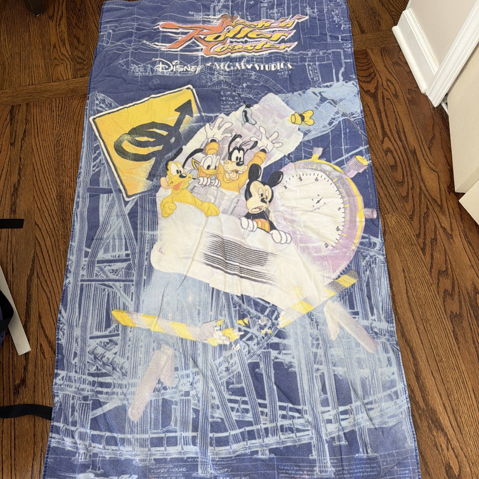 Vtg Disney Rockin Roller Coaster Towel MGM Donald Pluto Mickey Goofy Vtg Disney Rockin Roller Coaster Towel MGM Donald Pluto Mickey Goofy