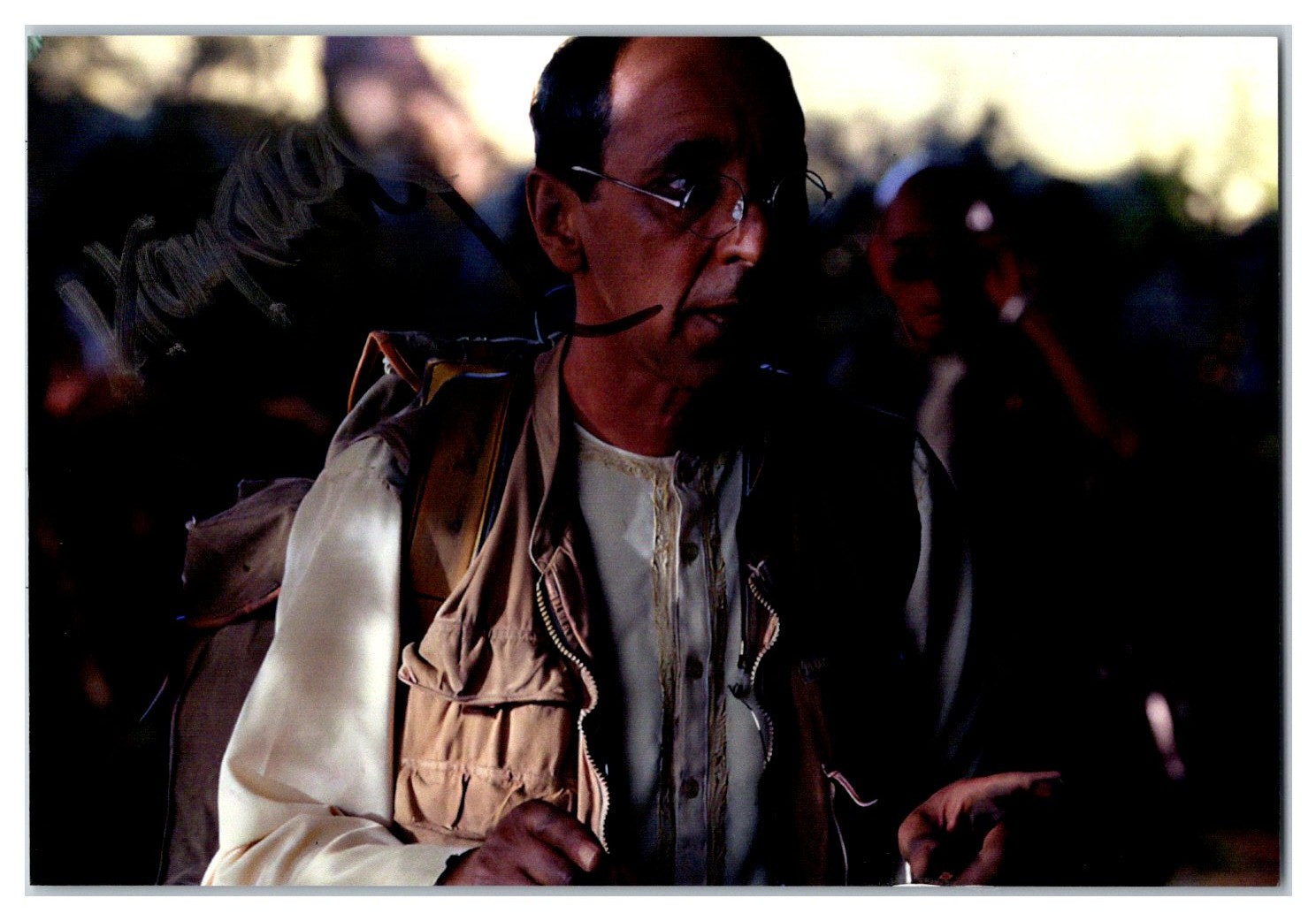 Harvey Jason Jurassic Park Lost World Hand Signed 4x6 Photo TC46-8755 Harvey Jason Jurassic Park Lost World Hand Signed 4x6 Photo TC46-8755