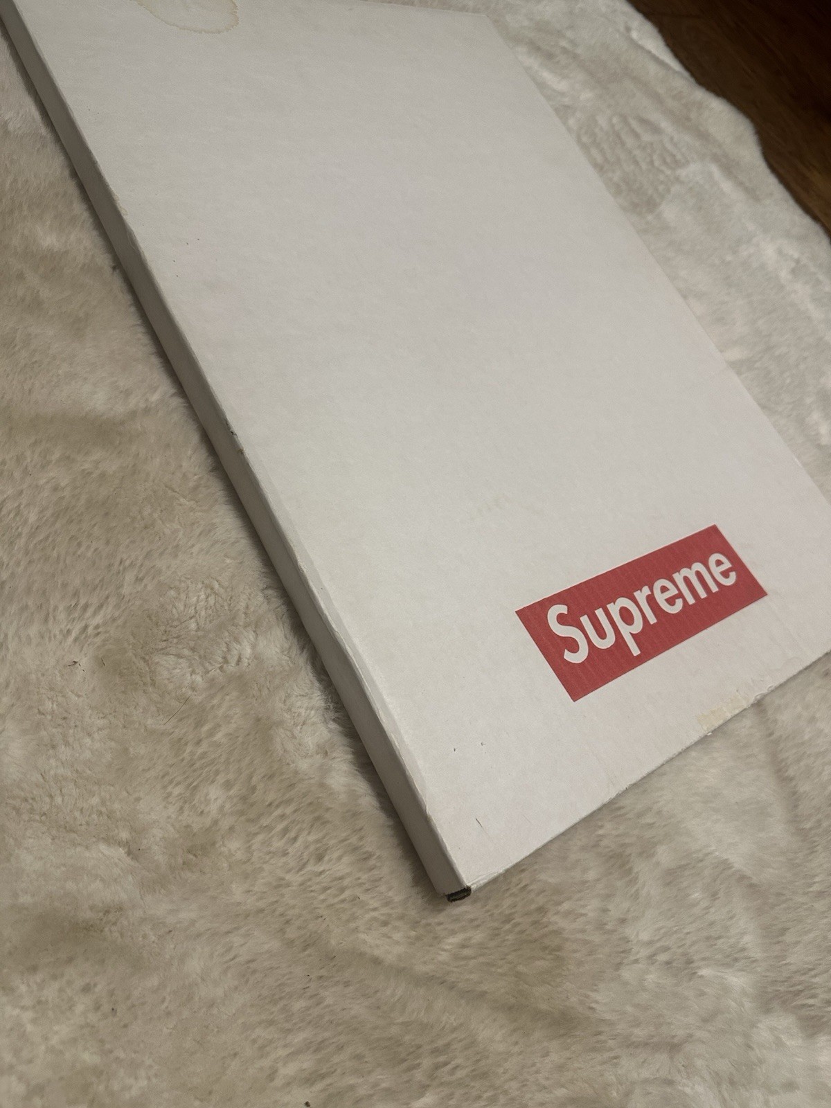 2003 Supreme Calendar Photographed by Terry Richardson RARE Photography 2003 Supreme Calendar Photographed by Terry Richardson RARE Photography