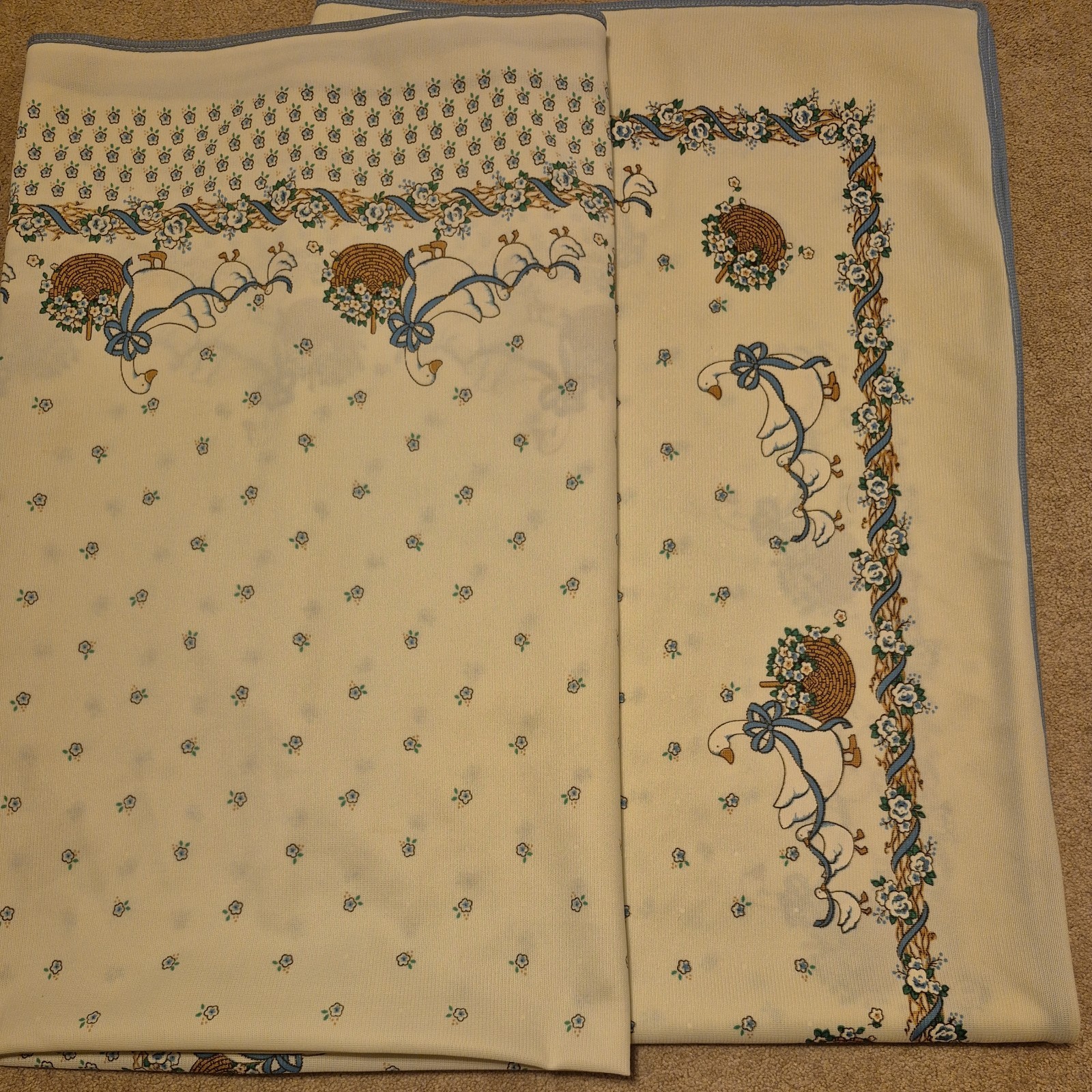 2 Vtg Country Goose Fabric Tablecloth 62x82”/54x64