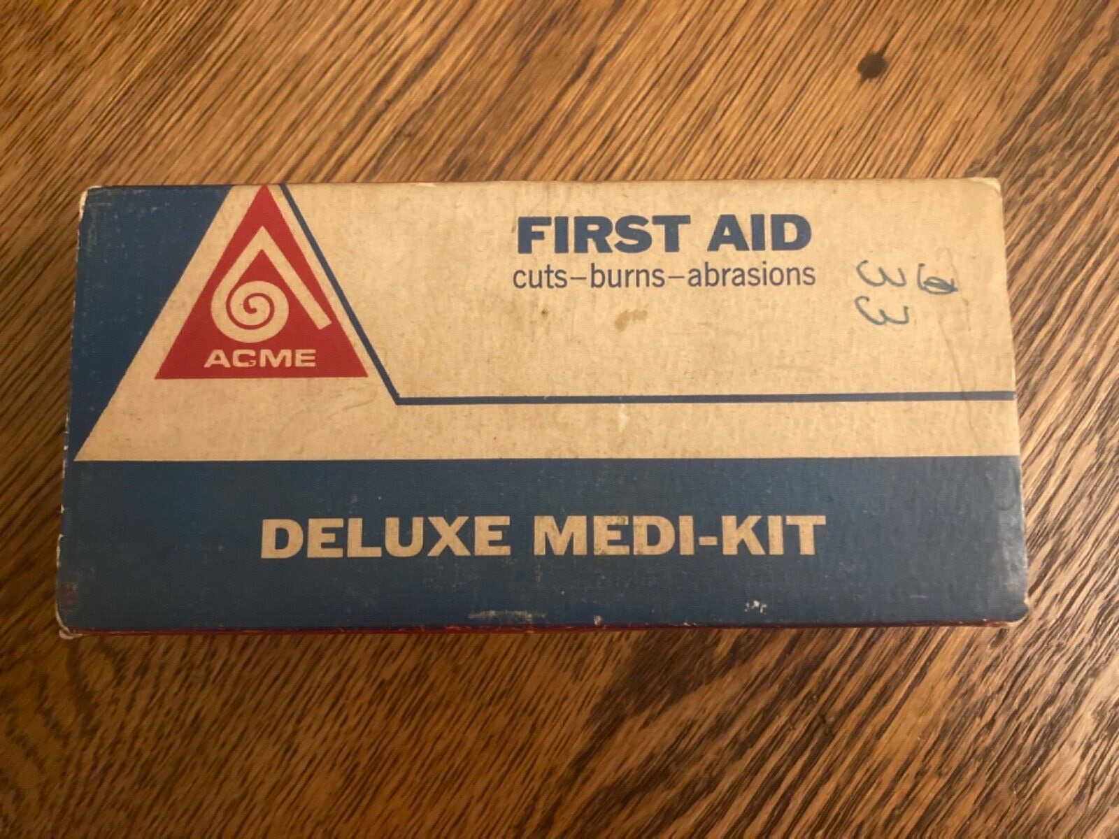 Vintage Advertisement /Display ACME Deluxe Medi-kit First Aid USA W/original Box
