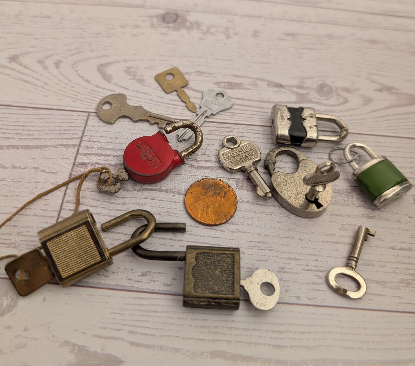 Lot of Antique Vintage Keys and Locks, Presto, Bison, Excelsior and More