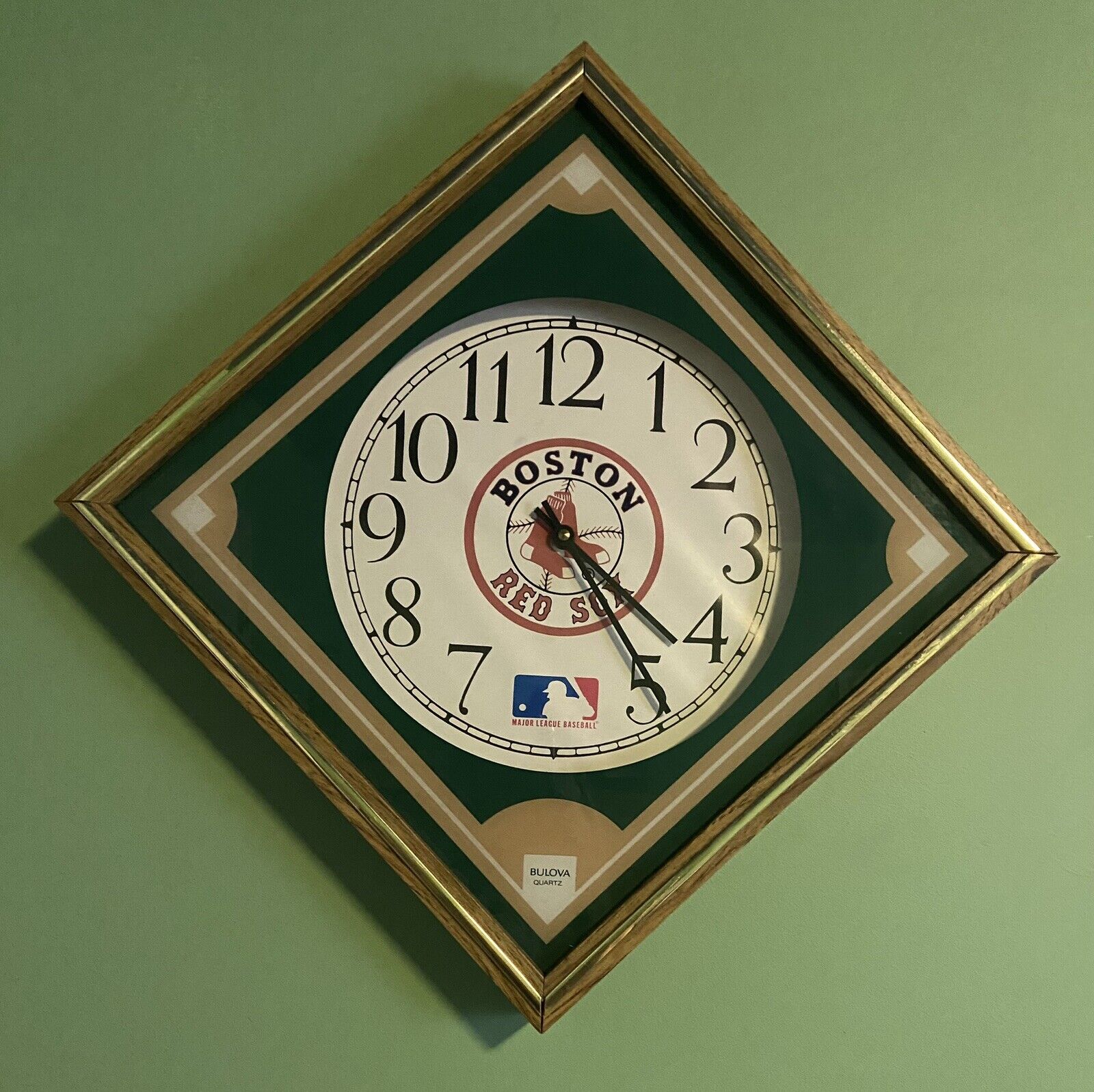 Bulova MLB Boston Red Sox Baseball Diamond Wall Clock Major League Timepiece EUC