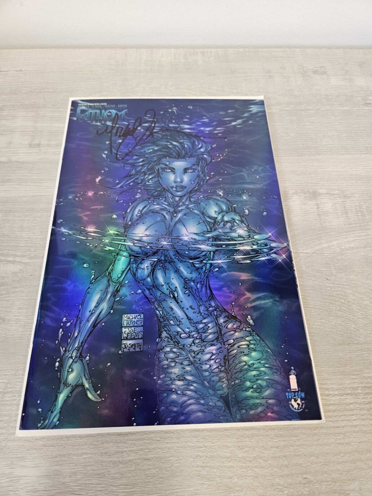 FATHOM #9 HOLOFOIL VARIANT 1999 SIGNED BY MICHAEL TURNER IMAGE TOP COW 