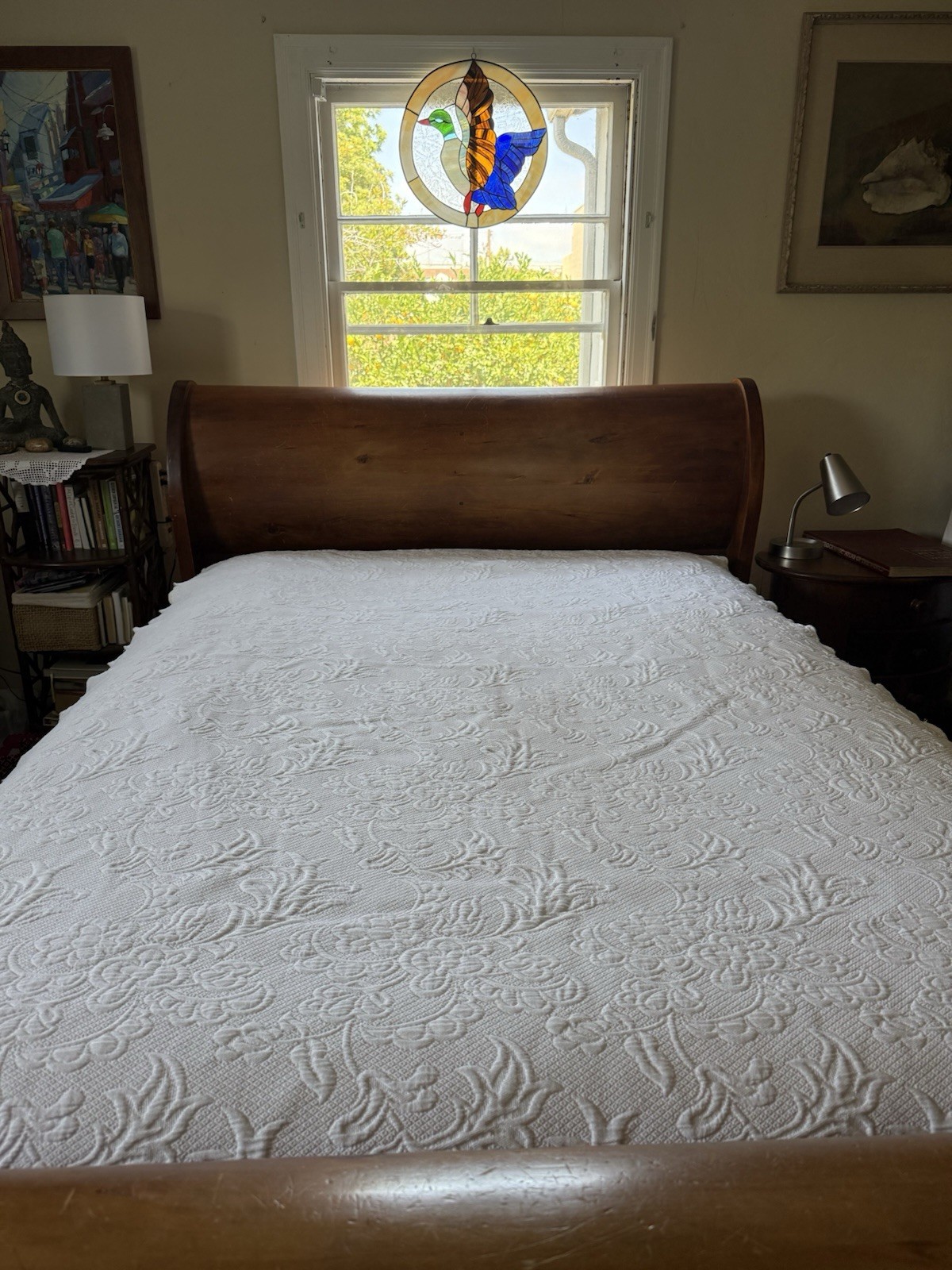 VTG Cotton Matelasse White Coverlet Bedspread 58”X86” Embossed Scalloped Cottage VTG Cotton Matelasse White Coverlet Bedspread 58”X86” Embossed Scalloped Cottage