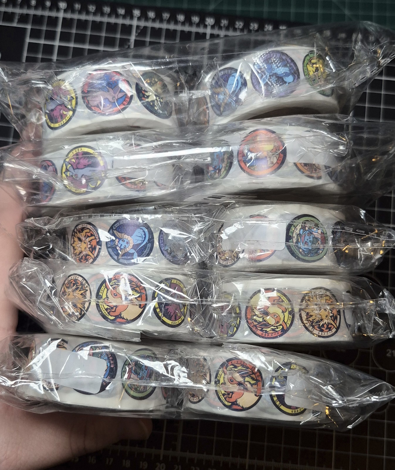10,000 Eeveelution Pokemon Sticker Roll Mega Bundle 20 Rolls of 500 Stickers 2cm