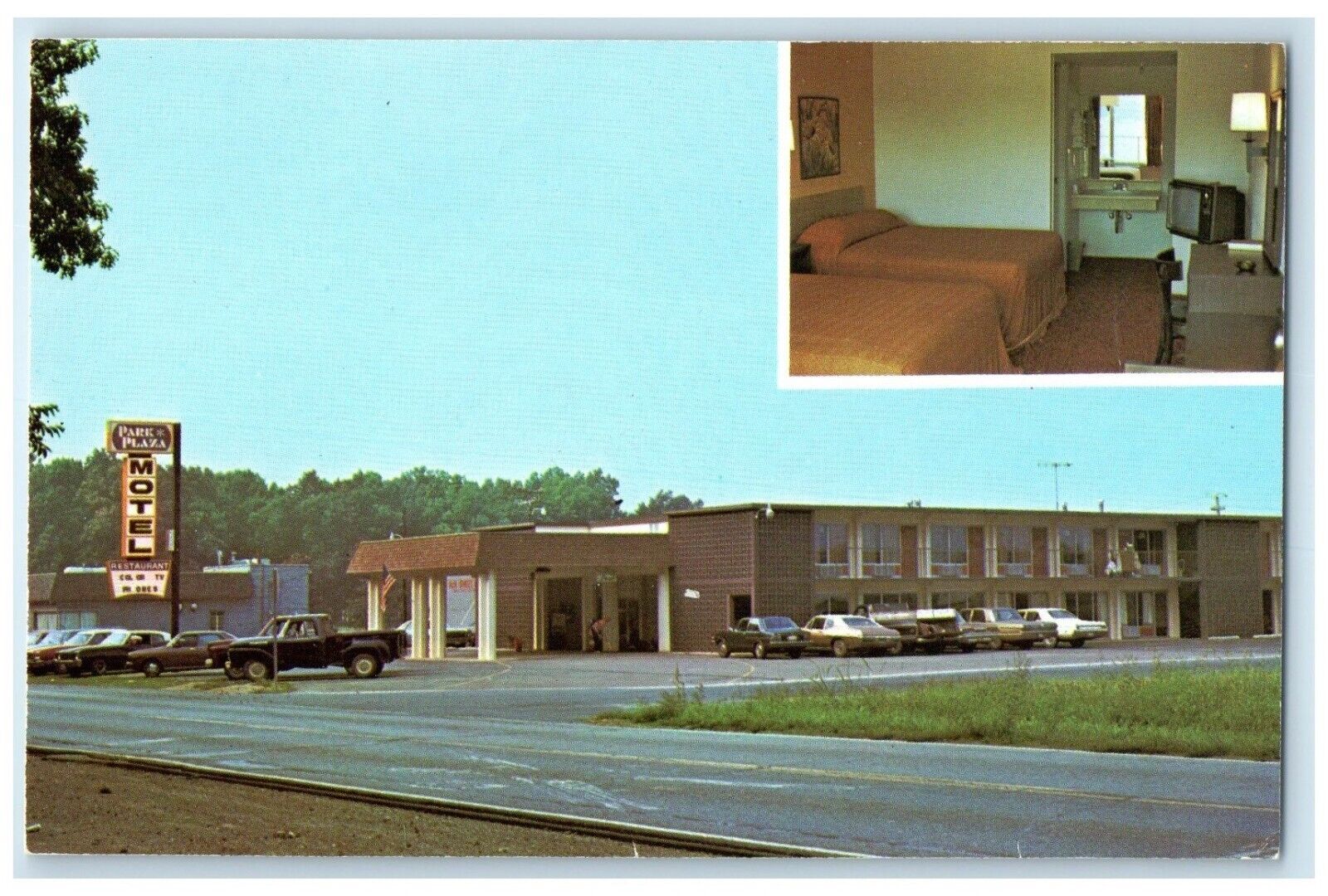 c1960 Park Plaza Motel Restaurant East Metropolis Illinois IL Vintage Postcard