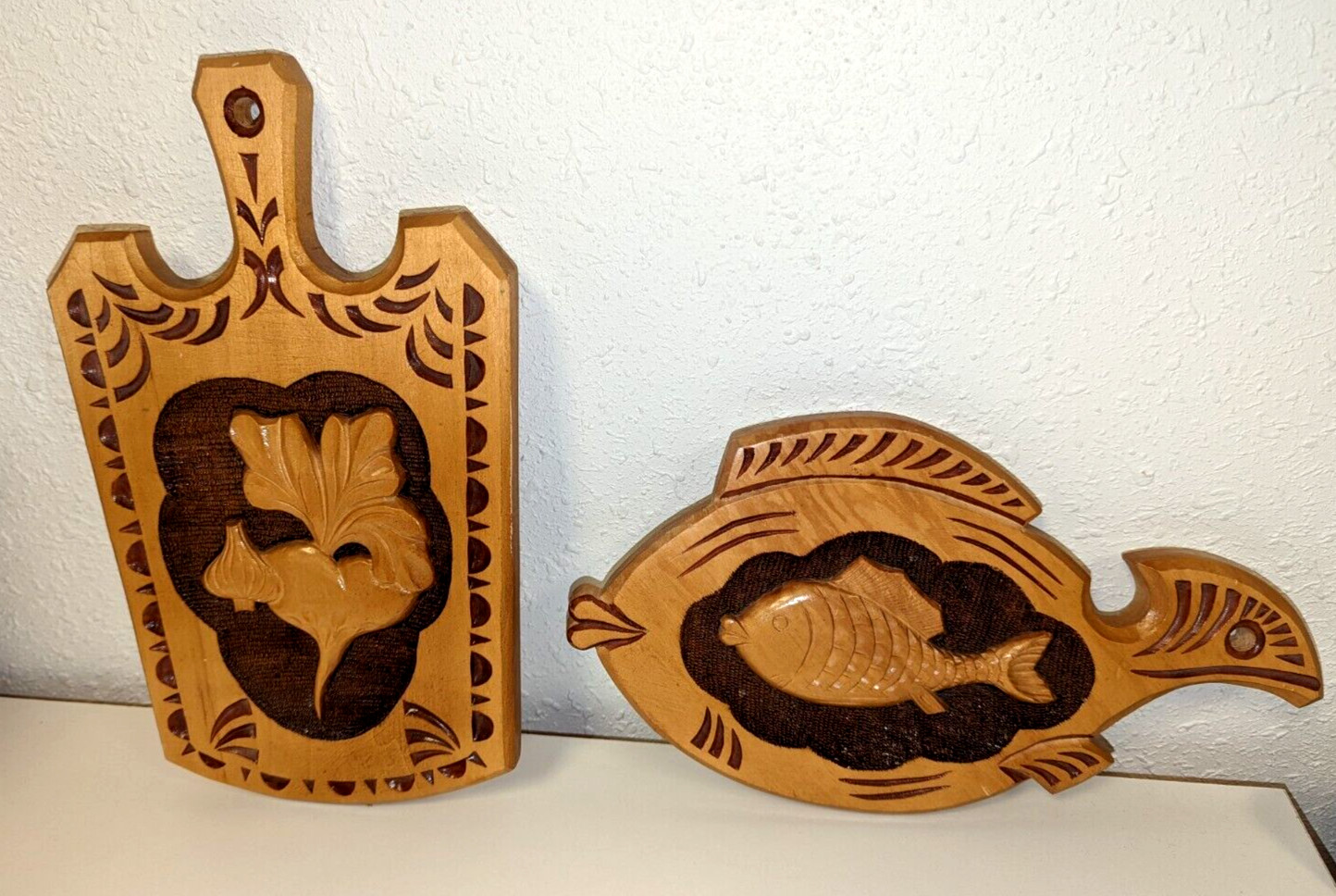 Vintage Retro hand carved Kitchen 3D Wooden Wall Plaques Fish Turnip MCM kitsch Vintage Retro hand carved Kitchen 3D Wooden Wall Plaques Fish Turnip MCM kitsch