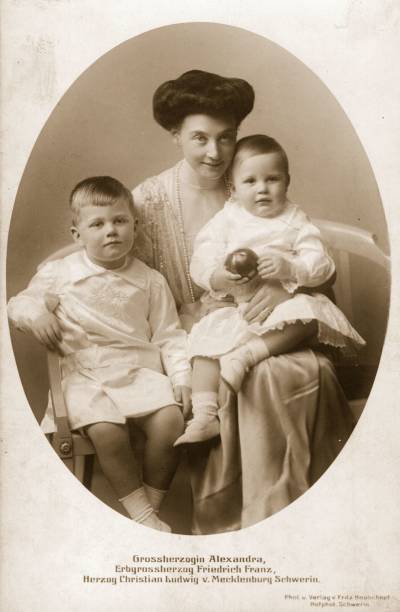 Grand Duchess of Mecklenburg-Schwerin Alexandra of Brunswick-Luneb- Old Photo Grand Duchess of Mecklenburg-Schwerin Alexandra of Brunswick-Luneb- Old Photo