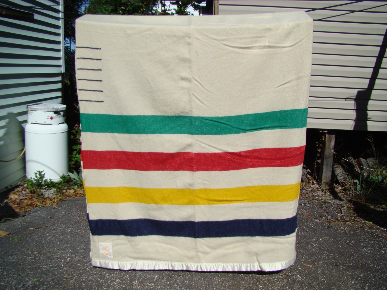 Hudson Bay Wool Blanket 6 point