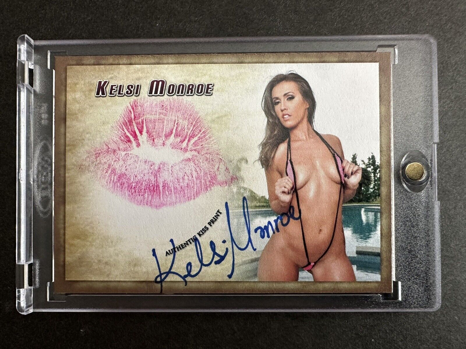 2016 Collectors Expo Model Kelsie Monroe Autographed Kiss Card