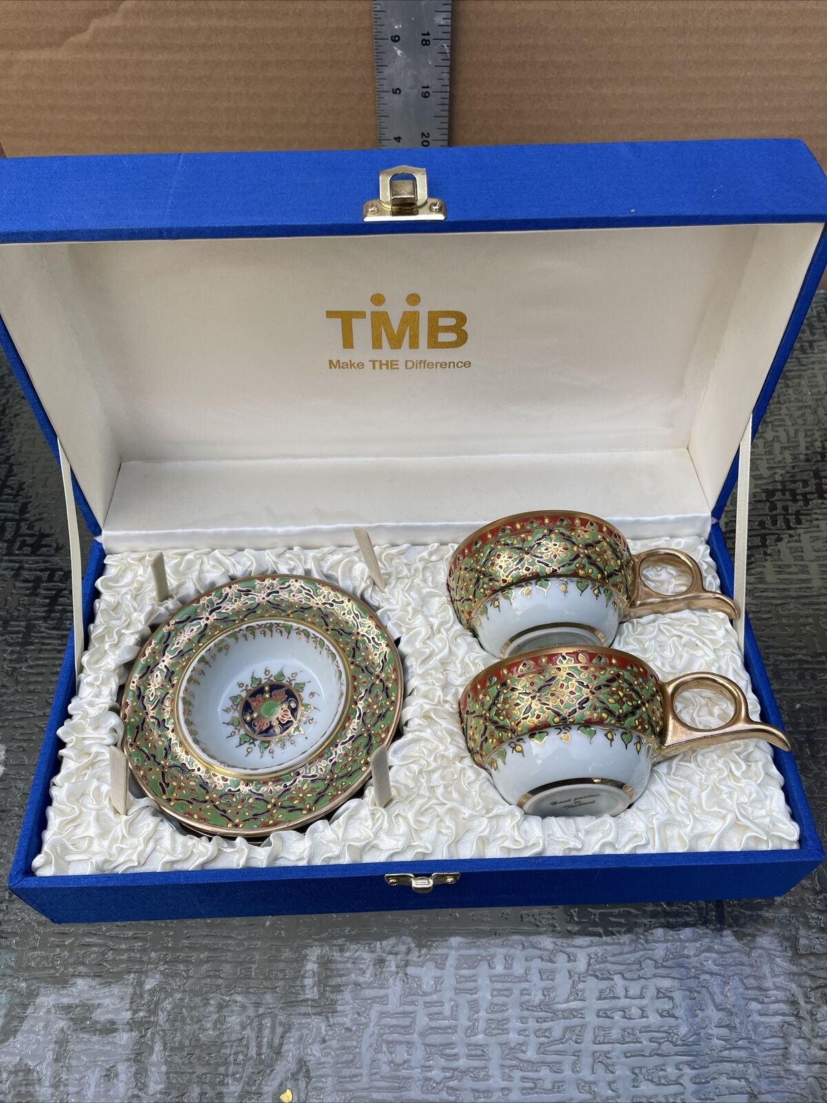 Set Of 2 Hand Painted In Thailand Diamond Design Gold Trim Tea /cafe Set In Box
