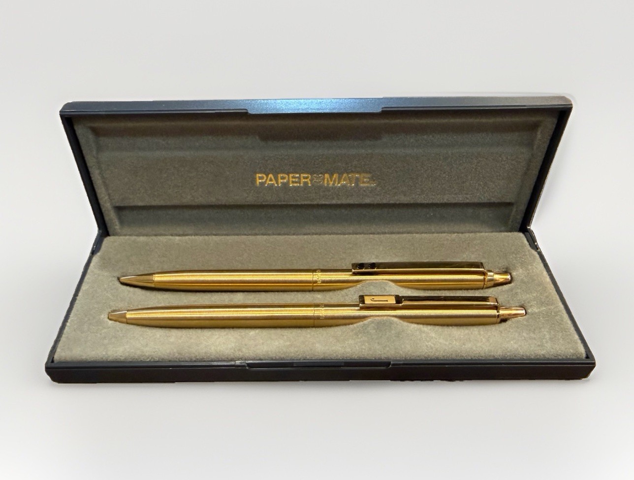 Vintage Paper Mate Pen & Pencil Set • Gold Tone • Double Black Hearts Hard Case