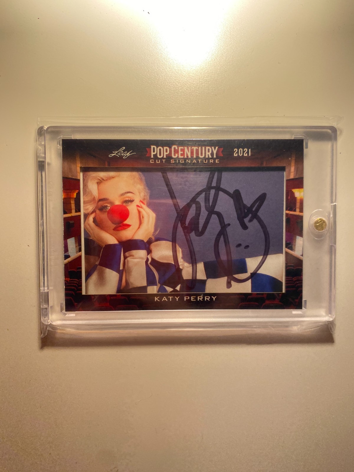 2021 Leaf Pop Century Cut Signature Katy Perry Auto 2021 Leaf Pop Century Cut Signature Katy Perry Auto