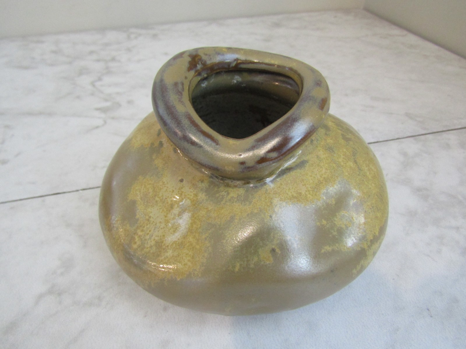 Handmade Studio Pottery Squat Vase Hand Rolled Rim 3\