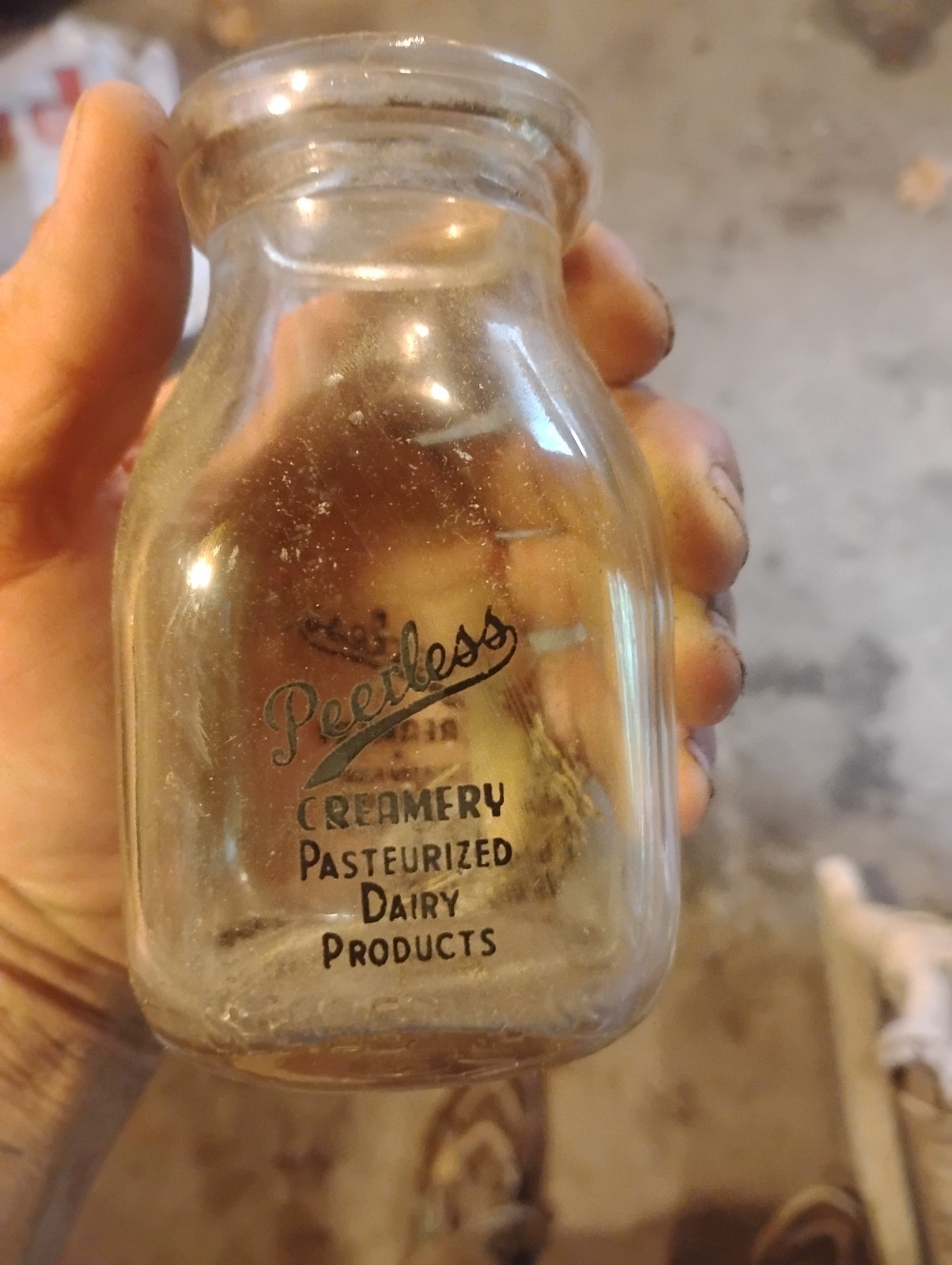 20- Peerless Dairy Creamery Clifton Forge Covington Virginia Milk Bottles Quart
