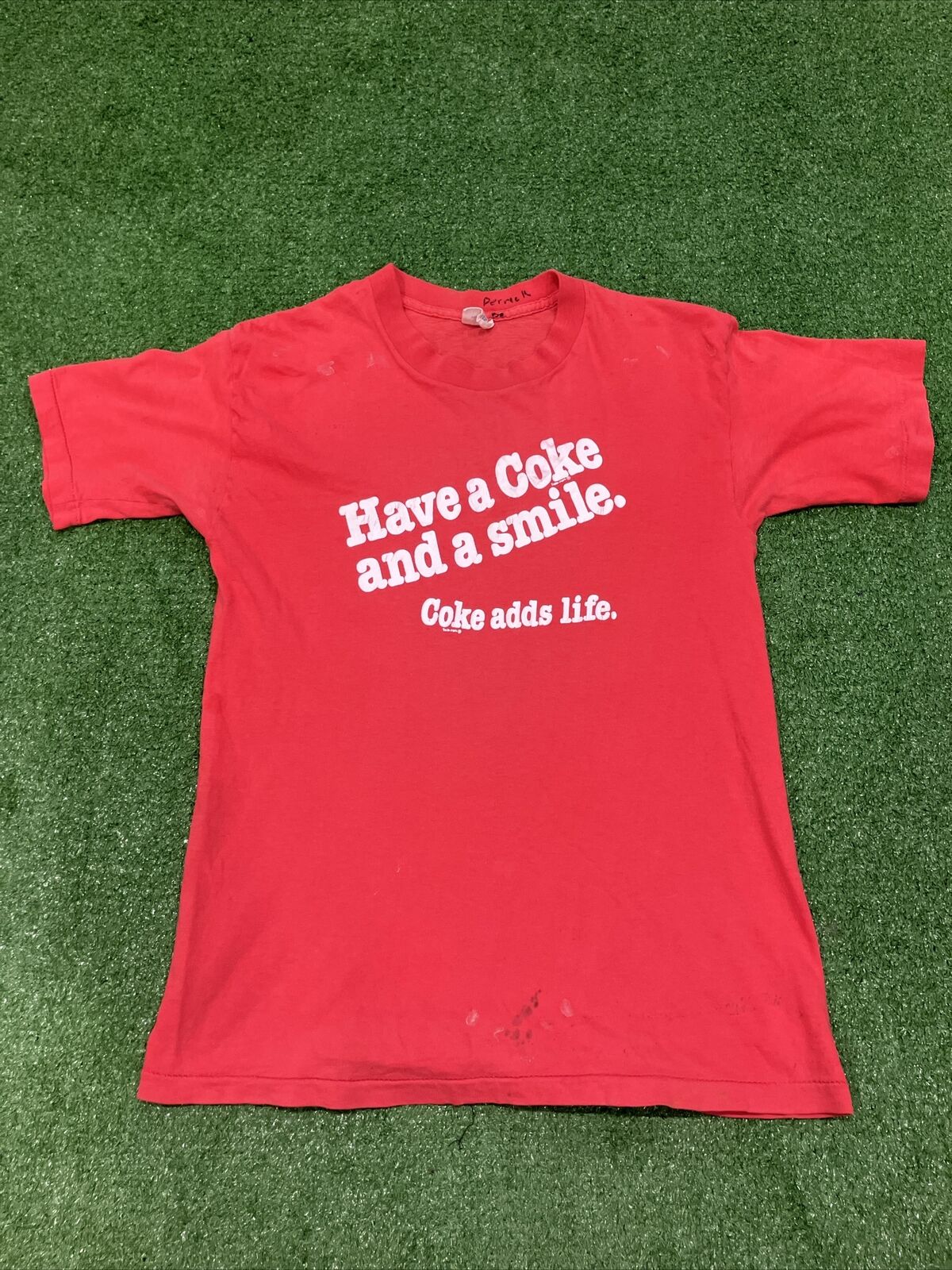 Vintage 80s Coca-Cola Adds Life One On One Basketball T-Shirt Size M  (XS 17x25)