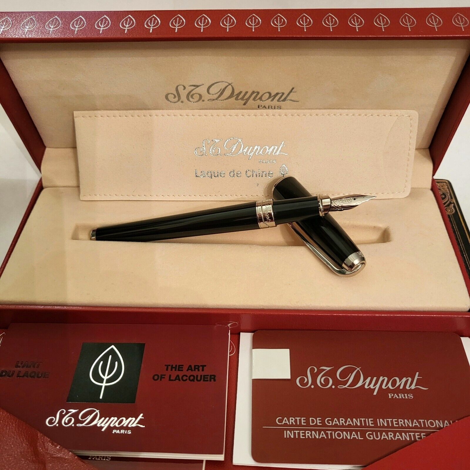Vintage S.T. Dupont Olympio Black  & Palladium Extra Fine Nib Fountain Pen