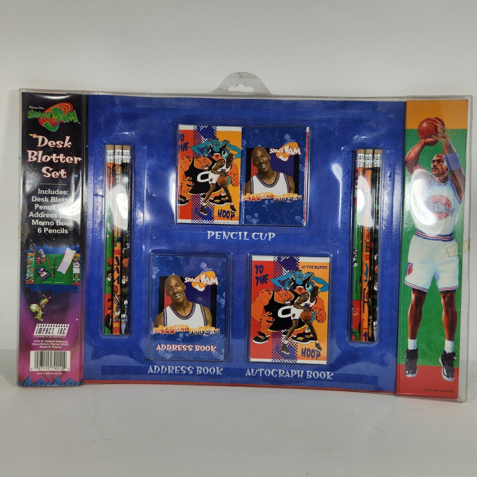 Vintage 1996 Space Jam Desk Blotter Set Michael Jordan Tune Squad Impact Inc NEW Vintage 1996 Space Jam Desk Blotter Set Michael Jordan Tune Squad Impact Inc NEW