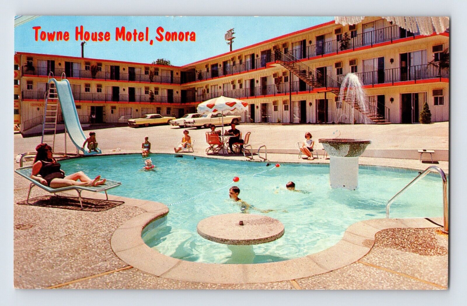 Postcard California Sonora CA Towne House Motel Pool 1960s Unposted Chrome