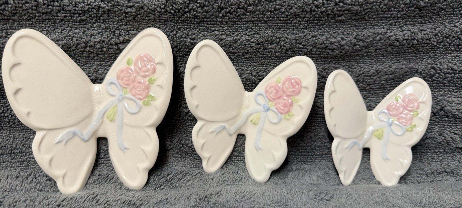 Vintage Homco Ceramic Butterfly Wall Plaques Pink Roses Blue Bow Set of 3 VTG Vintage Homco Ceramic Butterfly Wall Plaques Pink Roses Blue Bow Set of 3 VTG