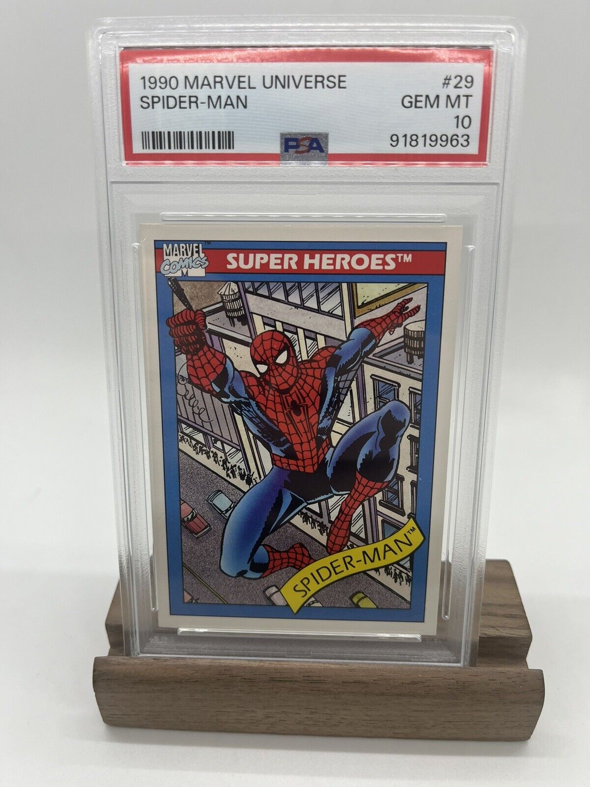 1990 Marvel Universe Spider-Man Marvel (MCU) #29 Card PSA 10 Gem Mint Spiderman