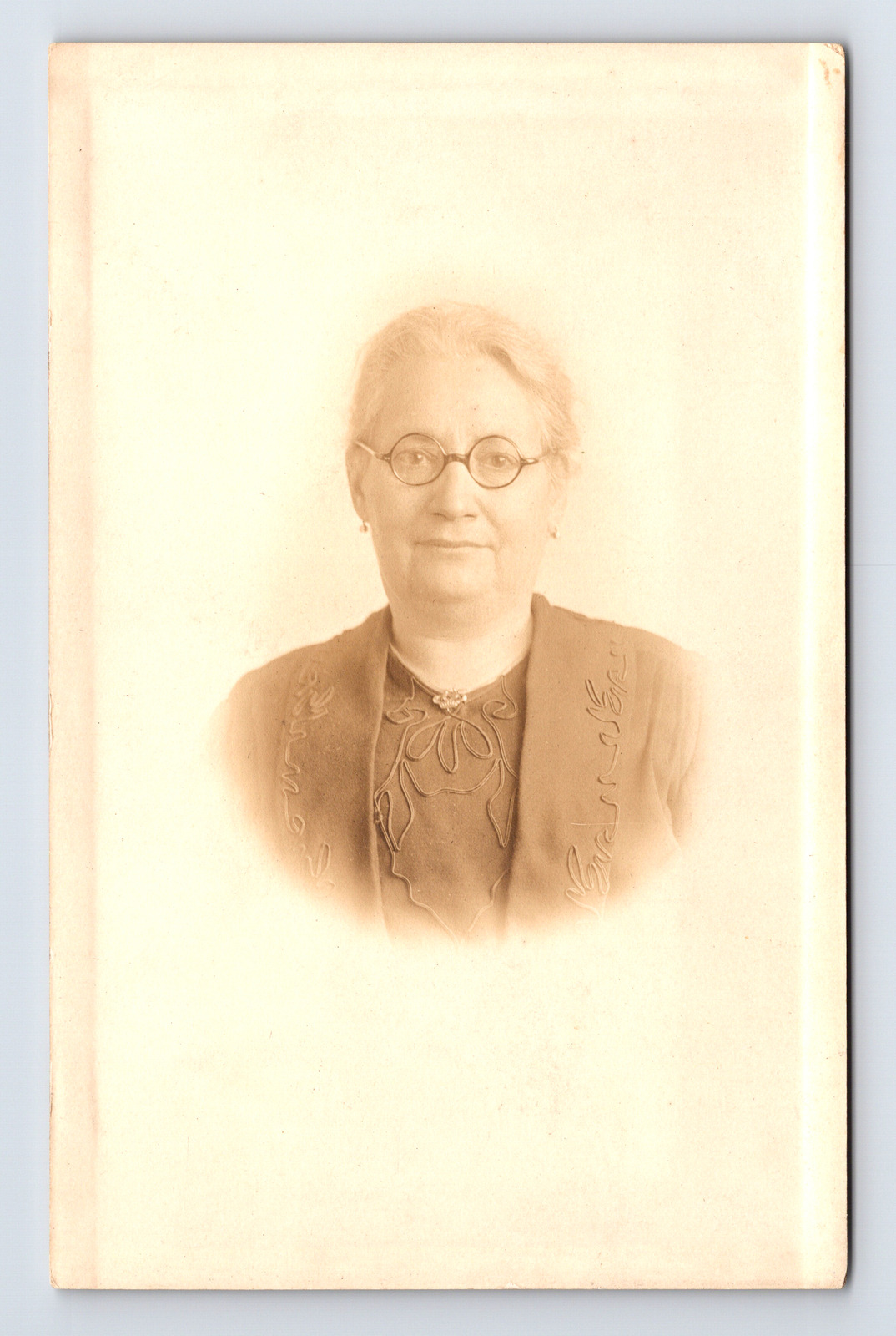 c1910-1924 RPPC Postcard Photo Cameo Portrait of Woman Embossed Frame