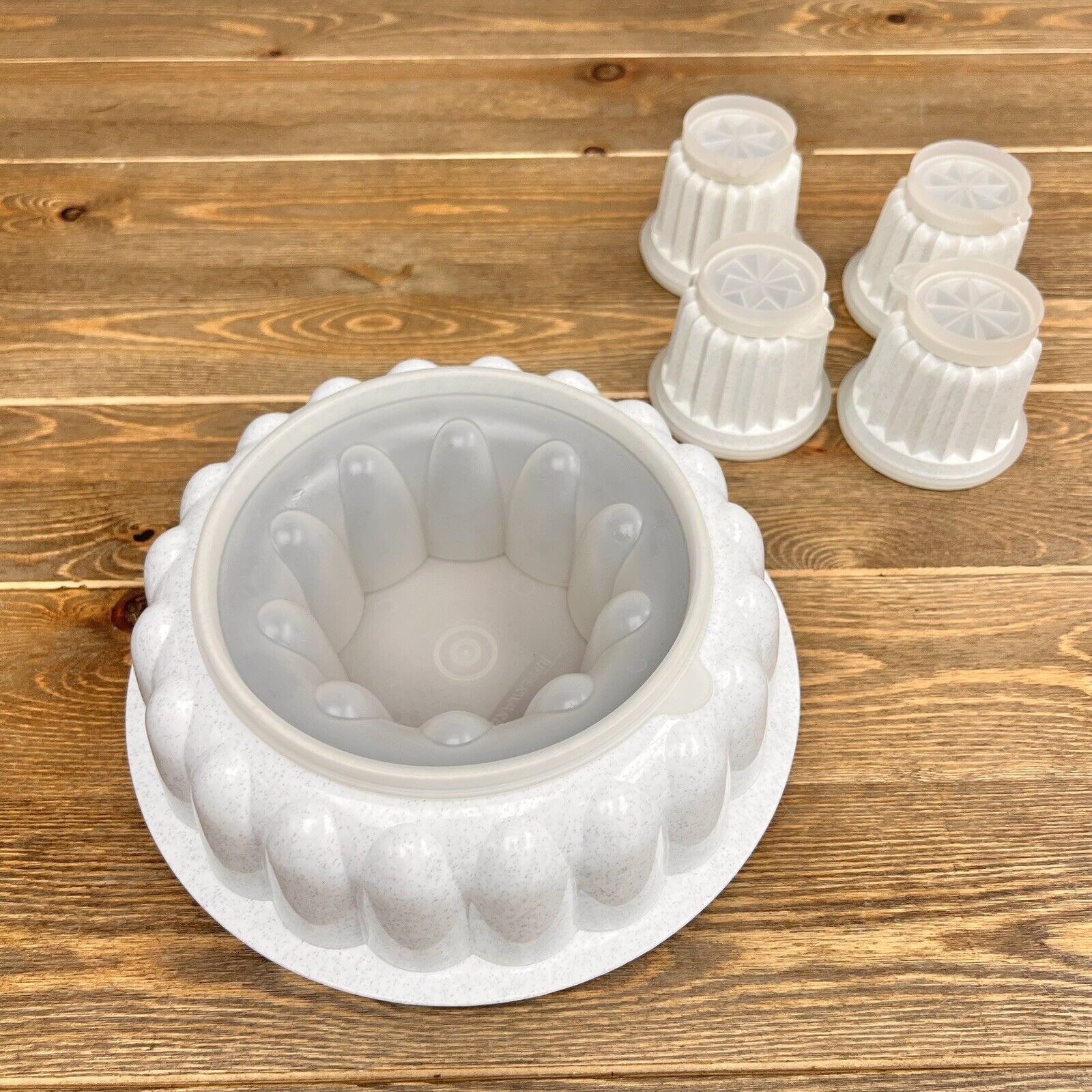 Vintage 5 Piece Tupperware Jello Mold Ice Ring Speckled Gray