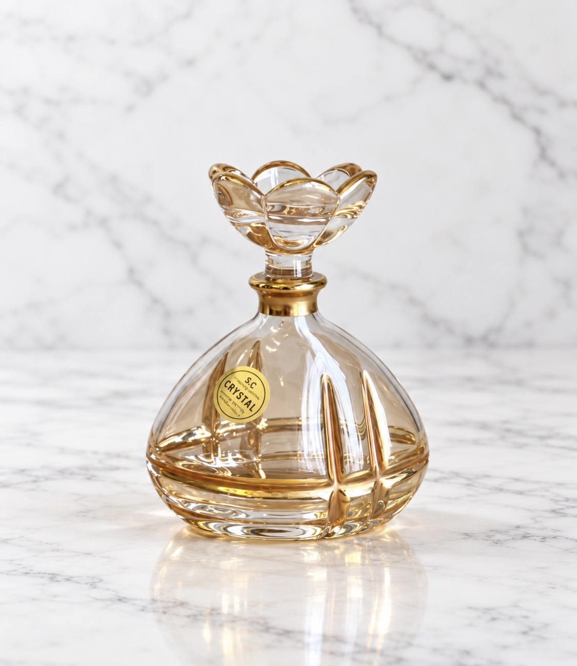 VINTAGE LEAD CRYSTAL ITALIAN GOLD GILT PERFUME BOTTLE W/ FLOWER PETAL STOPPER