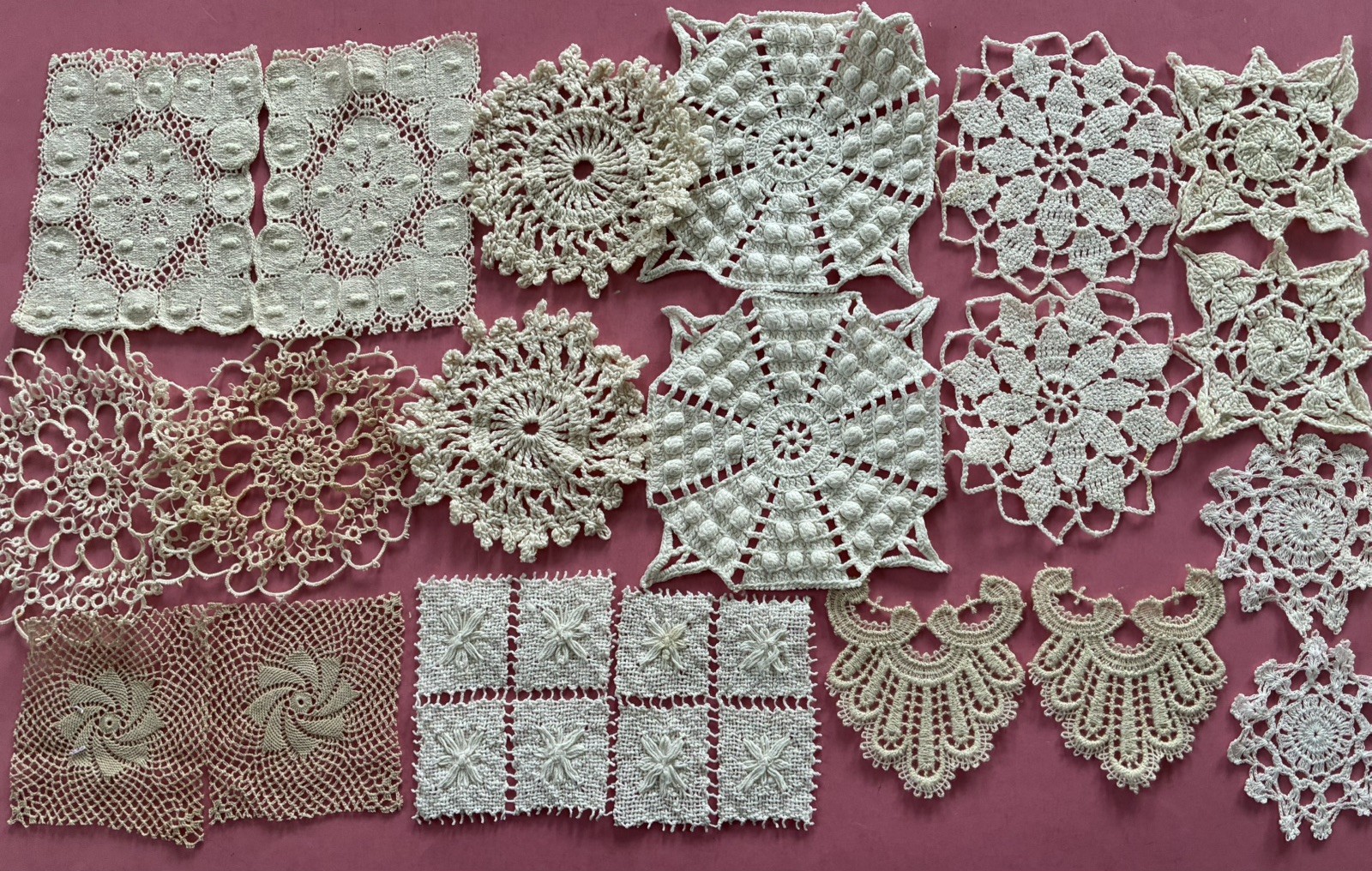 CROCHET DOILY MEDALLIONS 30 Lace Fragments 3”-5” Snippets Craft Sew Vintage Lot CROCHET DOILY MEDALLIONS 30 Lace Fragments 3”-5” Snippets Craft Sew Vintage Lot