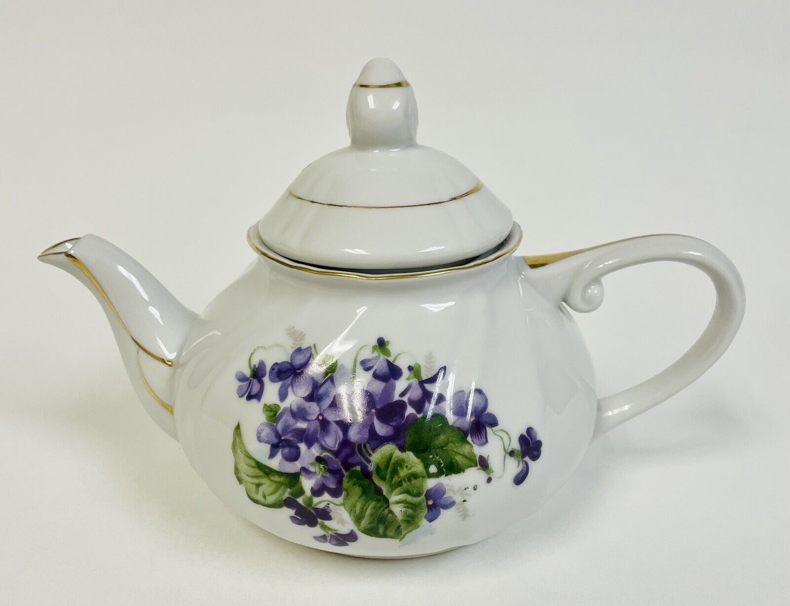 Vintage Purple Violets Gold Trim Swirl Tea Pot