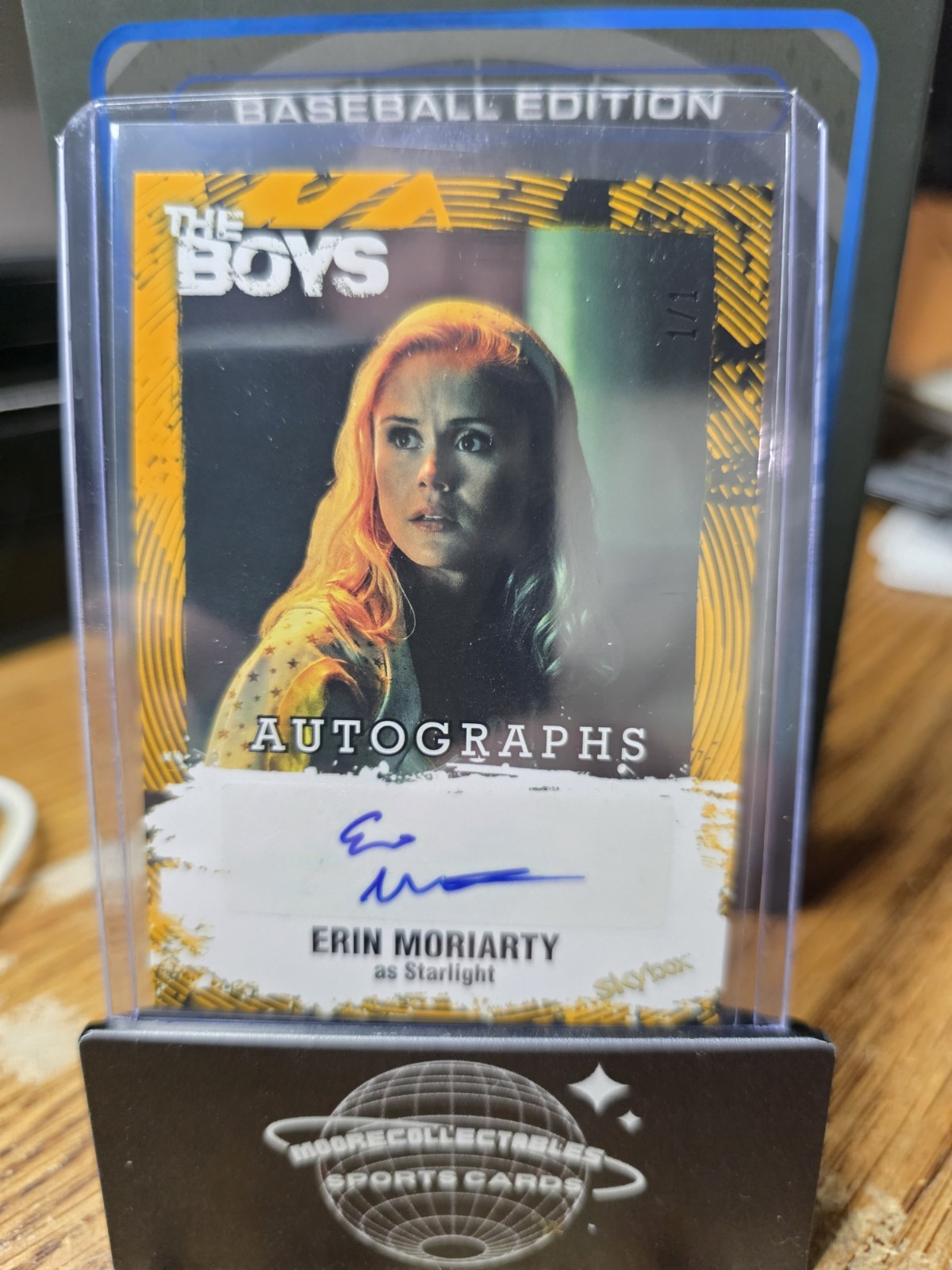 2025 Upper Deck Skybox The Boys Erin Moriarty As Starlight Auto Yellow True 1/1 2025 Upper Deck Skybox The Boys Erin Moriarty As Starlight Auto Yellow True 1/1