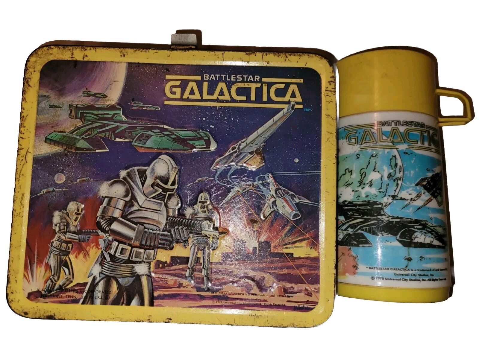 1978 Battlestar Galactica Vintage Metal Lunchbox WITH Thermos GREAT CONDITION
