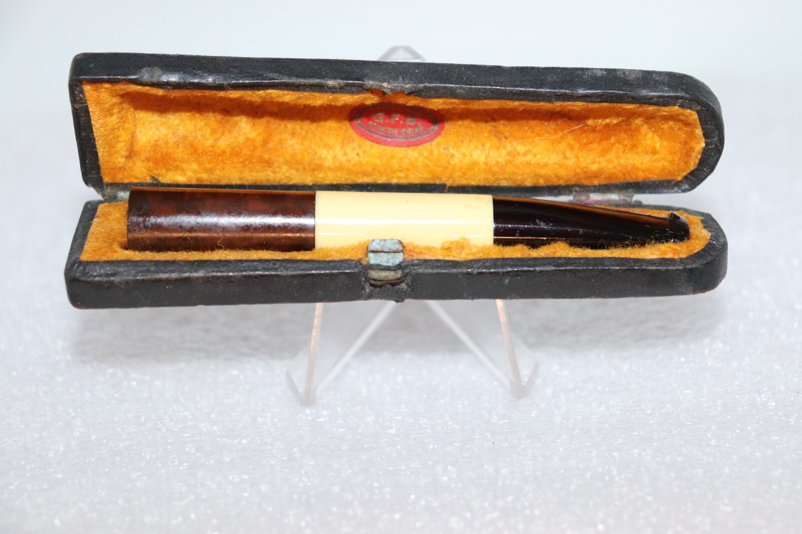 19th C. Antique G.F.B. Genuine Briar Bakelite Cigarette/Cigar Holder with Case