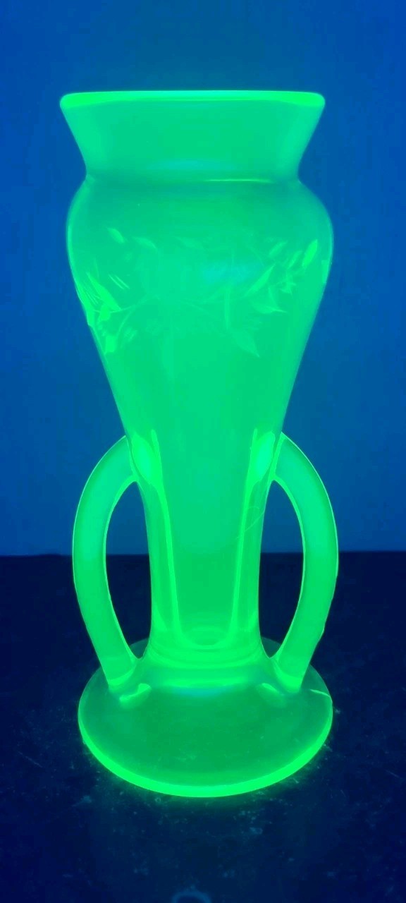 Vintage Fostoria Green Uranium Glass 2 Handle Floral Etched Trophy 8 Vintage Fostoria Green Uranium Glass 2 Handle Floral Etched Trophy 8