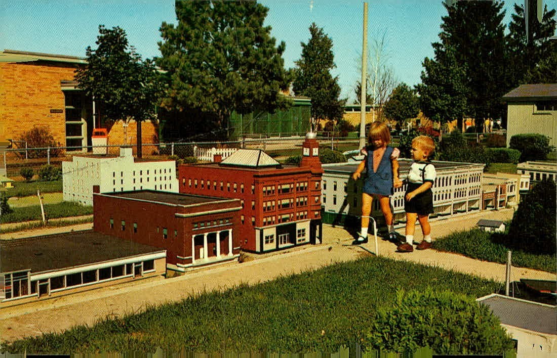 c1960 Miniature City Duncan L. Clinch Park Traverse City MI Postcard