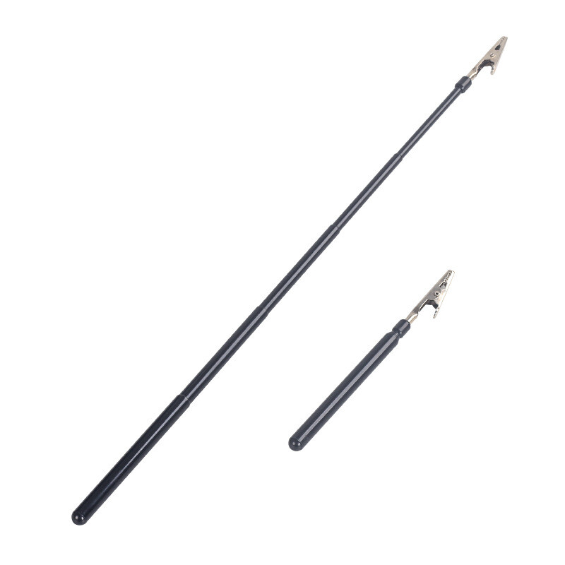 Car Mounted Retractable Cigarette Holder Cigarette Clip Smoking Accessories