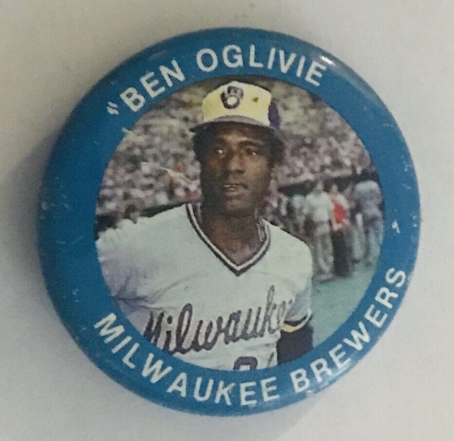 Ben Oglivie Milwaukee Brewers Baseball Fun Foods Badge Pin Rare Vintage (R1)
